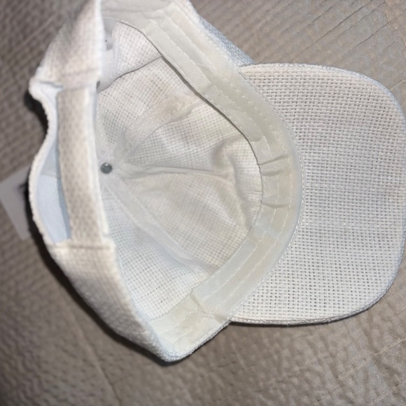 La Valentina | White Woven Baseball Cap - Picture 3 of 5